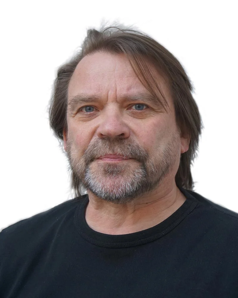 mik-wilkojc-axiom-communications-uk-ltd